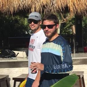 Meet your Posher, Dillon